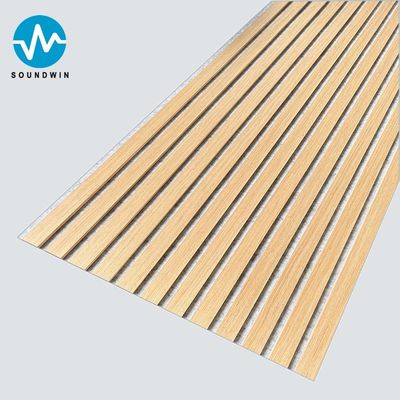 Natuurlijke eiken akustische slaten houten wandpanelen lichtgrijze felt natuurlijk hout