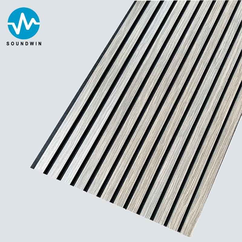Accoustic Slat Houten Wandpanelen Met Zwart Gevoel Grijze Eiken Hout Voor Hotelkamer